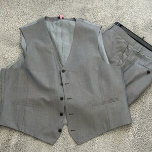 J Ferrar Vest and Pants Set Gray